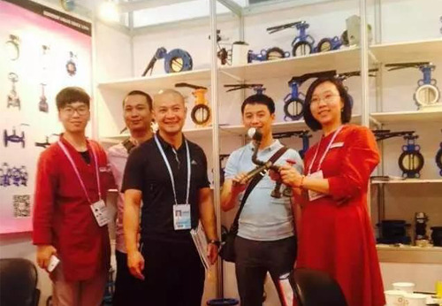 般德閥門參加展會(huì)團(tuán)隊(duì)